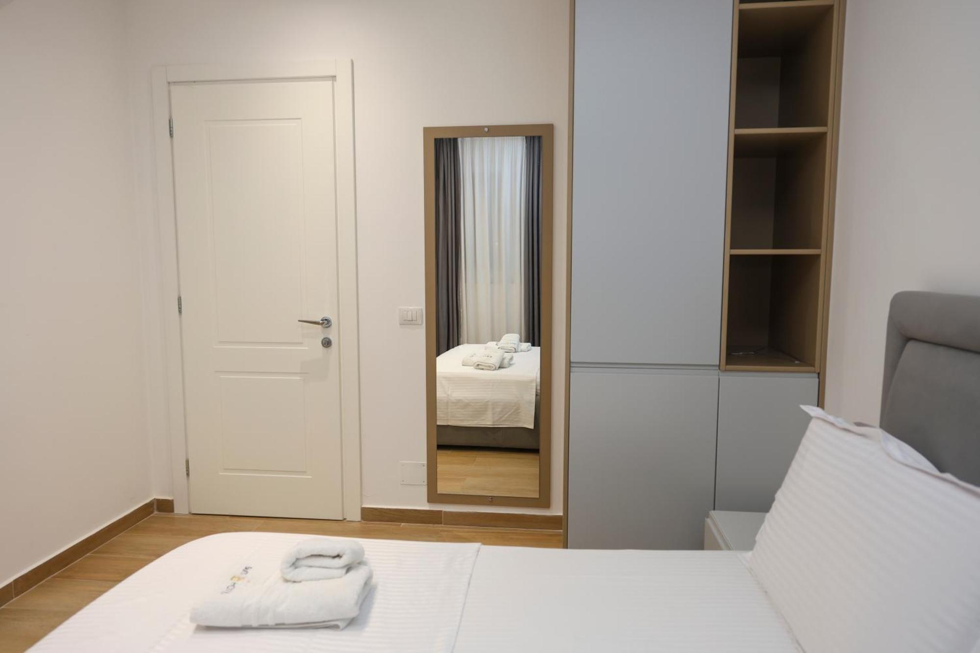Suite Hotel Hotel Shëngjin